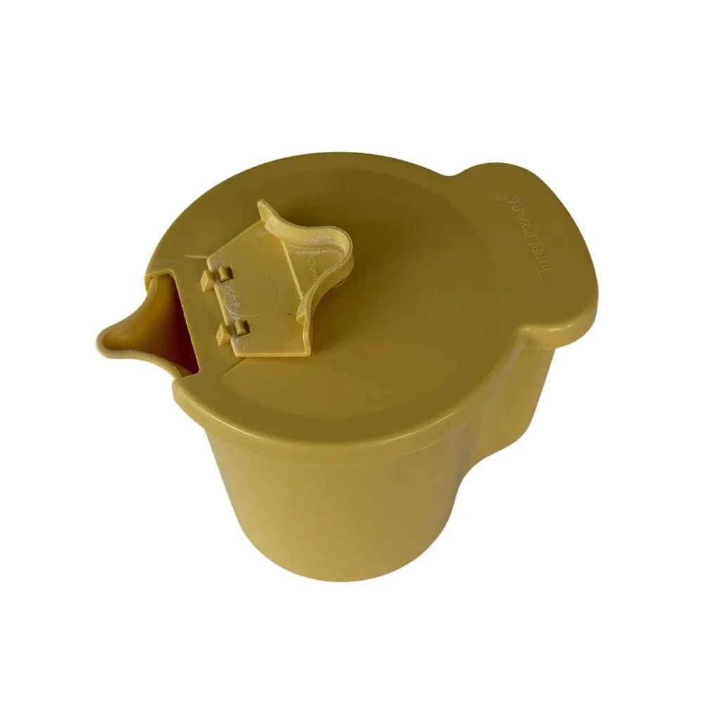 Tupperware vintage creamer